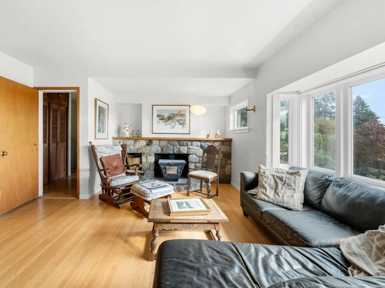 3041 St. Marys Avenue, North Vancouver, BC, V7N 1X5 - 7