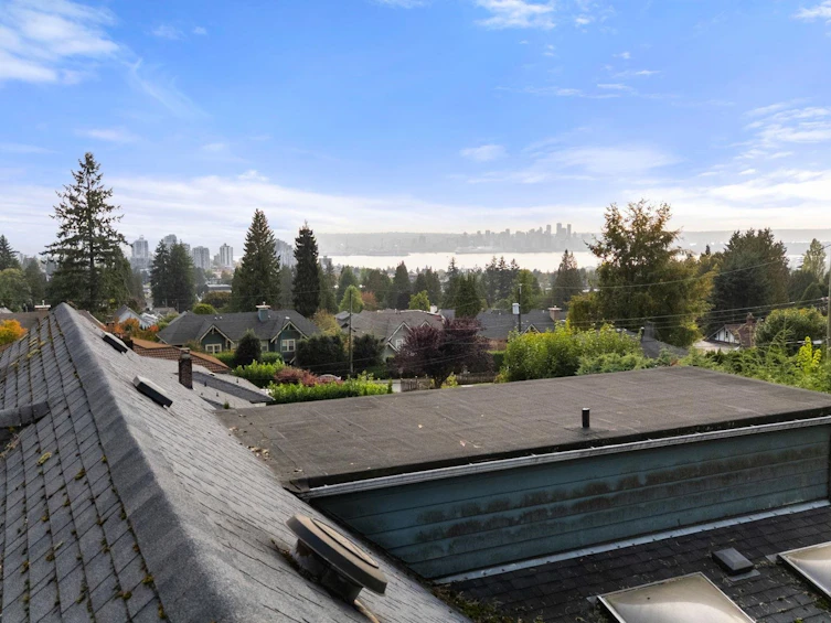 3041 St. Marys Avenue, North Vancouver, BC, V7N 1X5 - 36