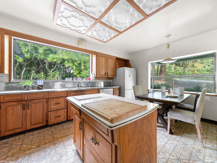 3041 St. Marys Avenue, North Vancouver, BC, V7N 1X5 - 10