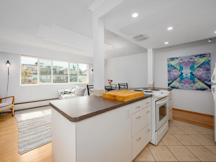 8-1235 W 10th Avenue, Vancouver, BC, V6H 1J5 - 9