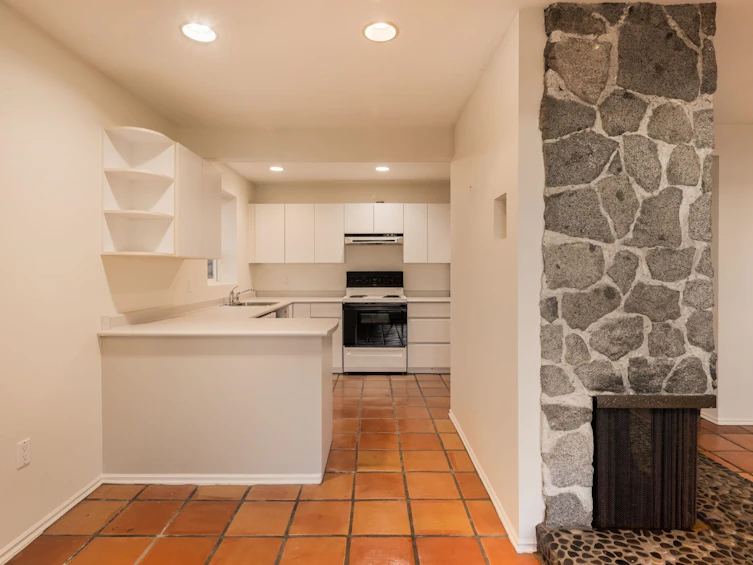 2344 Ottawa Avenue, West Vancouver, BC, V7V 2S9 - 17
