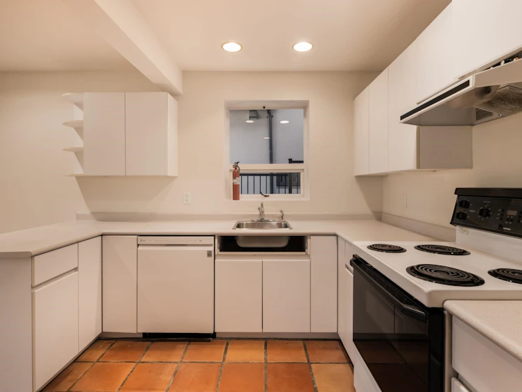 2344 Ottawa Avenue, West Vancouver, BC, V7V 2S9 - 18