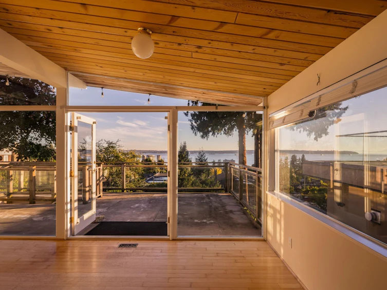 2344 Ottawa Avenue, West Vancouver, BC, V7V 2S9 - 5