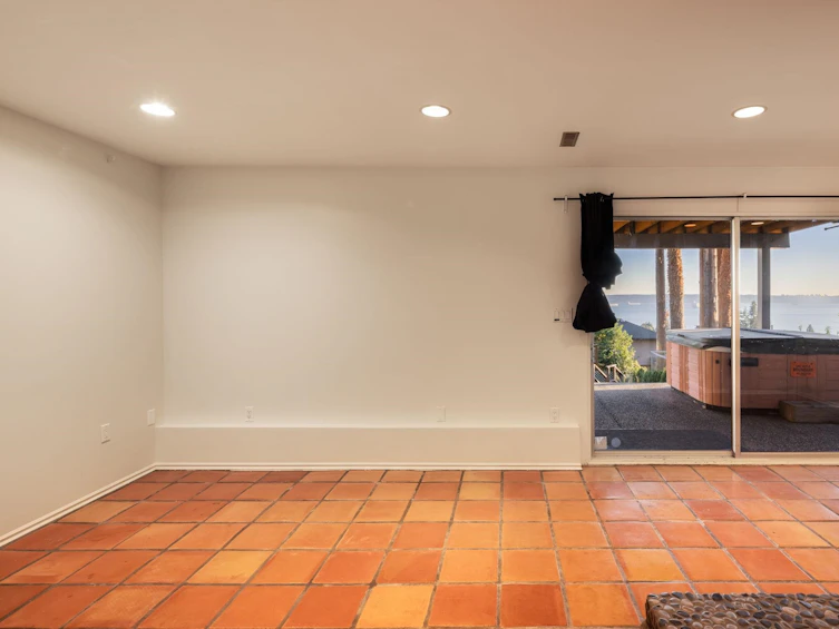 2344 Ottawa Avenue, West Vancouver, BC, V7V 2S9 - 16