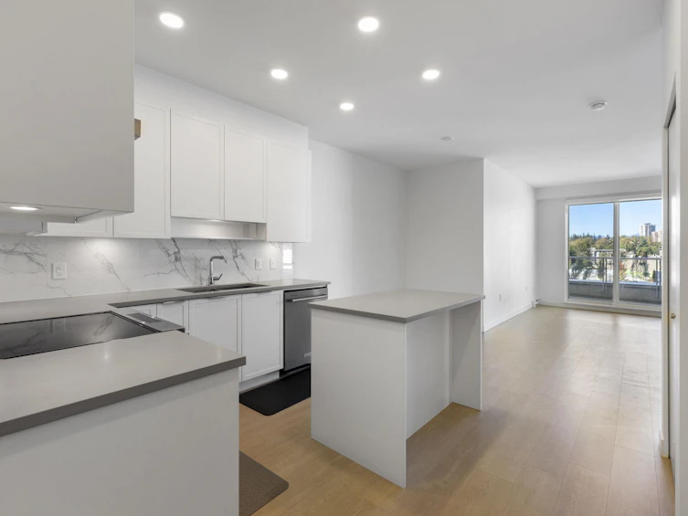 410-7123 11 Avenue, Burnaby, BC, V3N 0J6 - 12