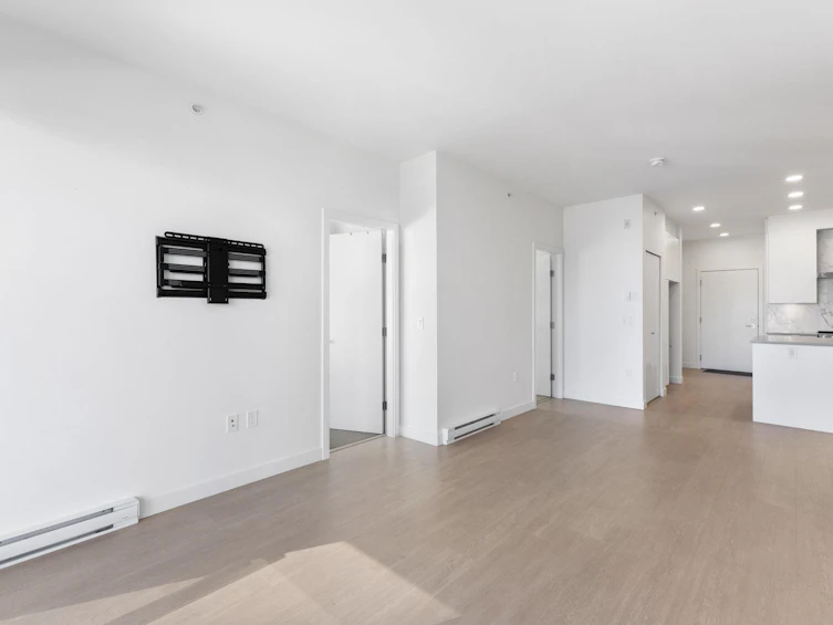 410-7123 11 Avenue, Burnaby, BC, V3N 0J6 - 5