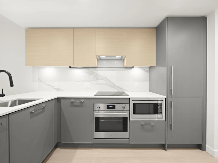 3704-13745 George Junction, Surrey, BC, V3T 4Y3 - 12