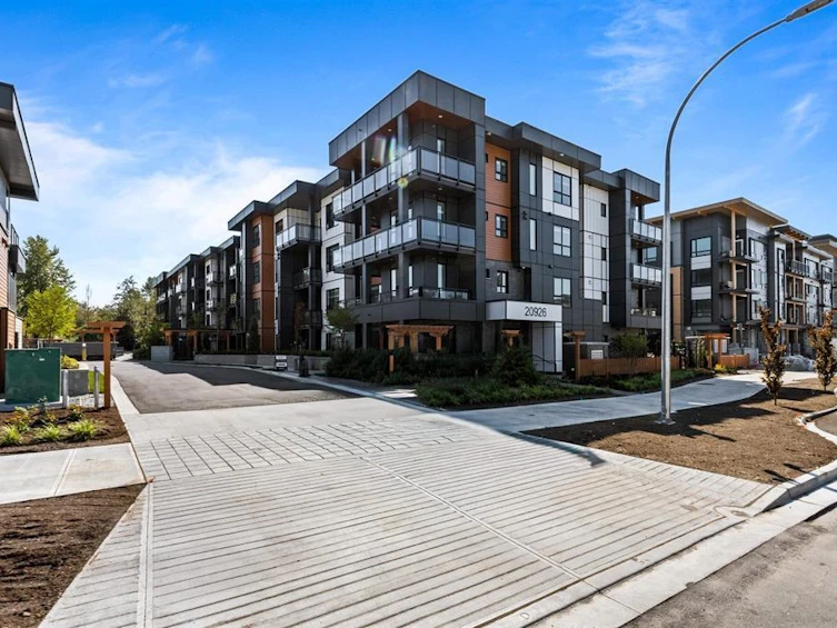 204-20926 83 Avenue, Langley, BC, V2Y 3Y9 - 8