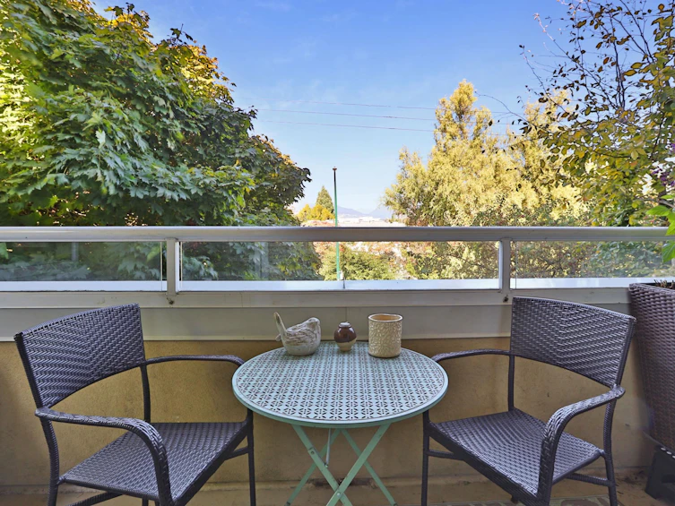 215-1890 W 6th Avenue, Vancouver, BC, V6J 1R6 - 18