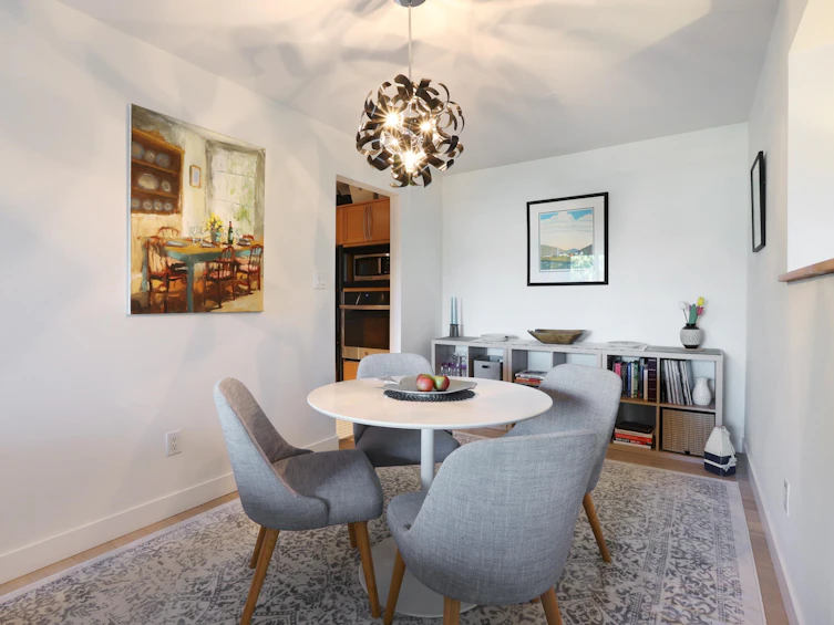 215-1890 W 6th Avenue, Vancouver, BC, V6J 1R6 - 5