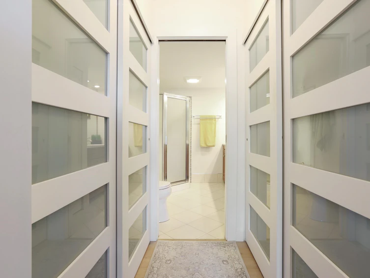 215-1890 W 6th Avenue, Vancouver, BC, V6J 1R6 - 10