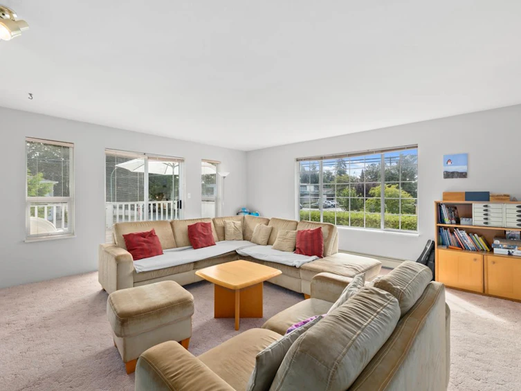 907 Maple Street, Surrey, BC, V4B 4M4 - 12