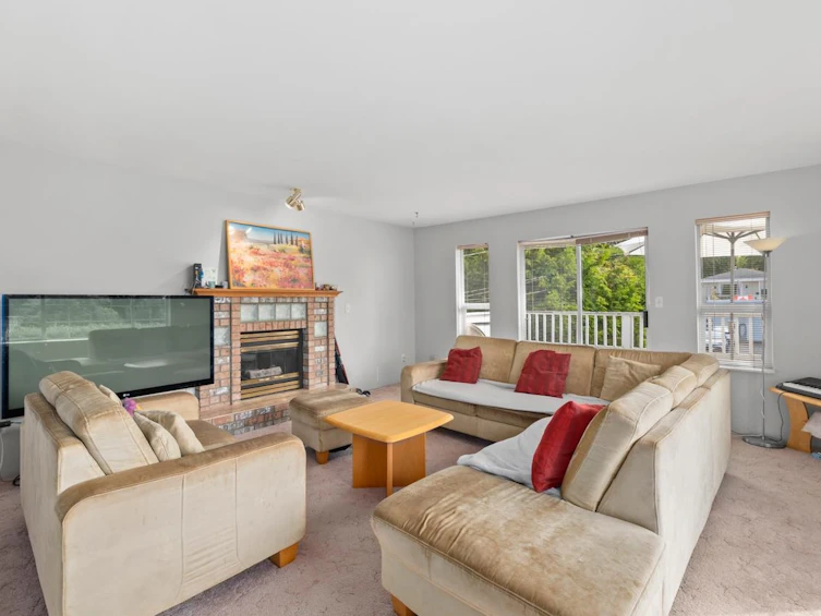 907 Maple Street, Surrey, BC, V4B 4M4 - 11