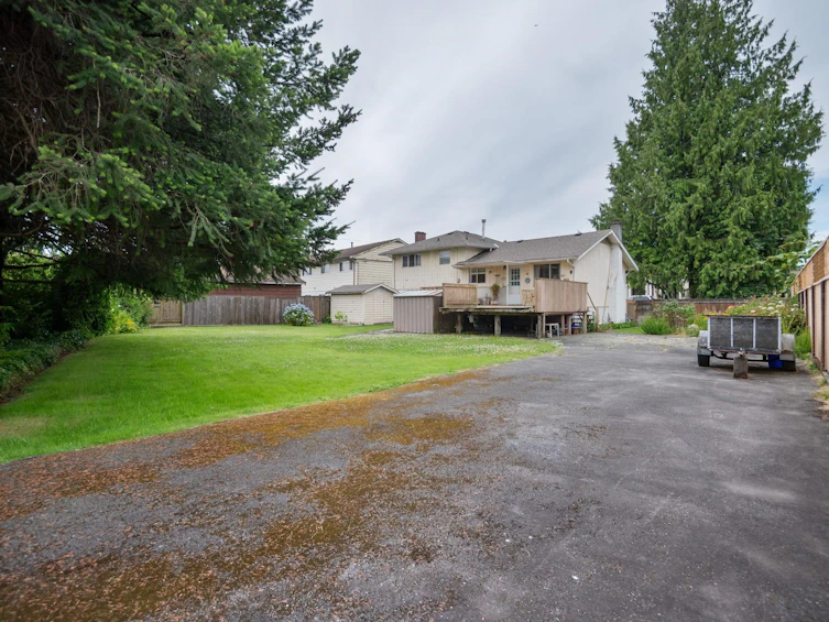 10699 Dennis Crescent, Richmond, BC, V7A 3S2 - 30