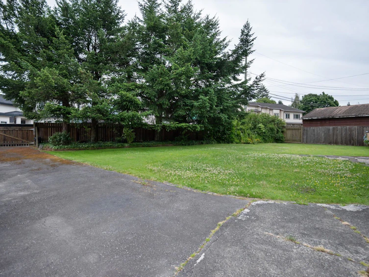 10699 Dennis Crescent, Richmond, BC, V7A 3S2 - 29