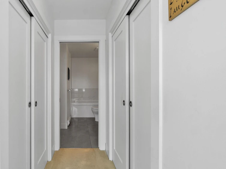 307-4710 Hastings Street, Burnaby, BC, V5C 2K7 - 17