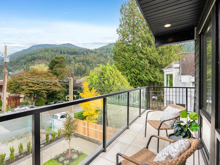 6458 Bruce Street, West Vancouver, BC, V7W 2G6 - 20
