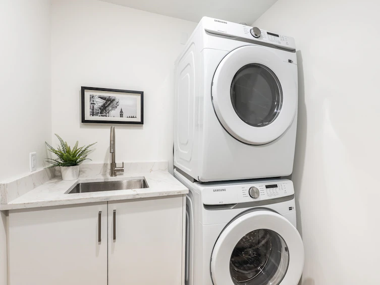 6458 Bruce Street, West Vancouver, BC, V7W 2G6 - 18
