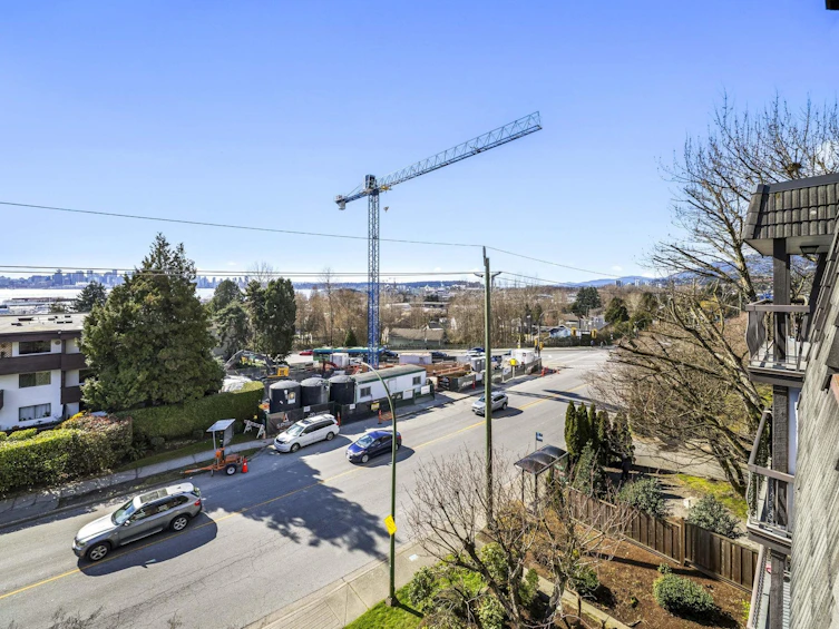337-340 W 3rd Street, North Vancouver, BC, V7M 1G4 - 35