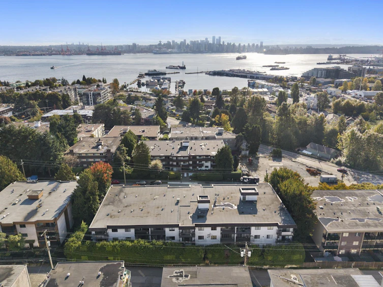 337-340 W 3rd Street, North Vancouver, BC, V7M 1G4 - 40