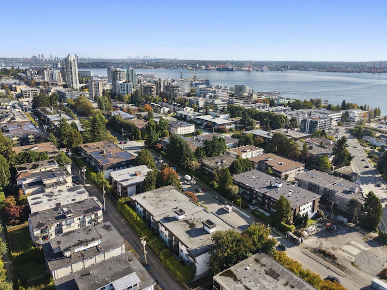 337-340 W 3rd Street, North Vancouver, BC, V7M 1G4 - 37