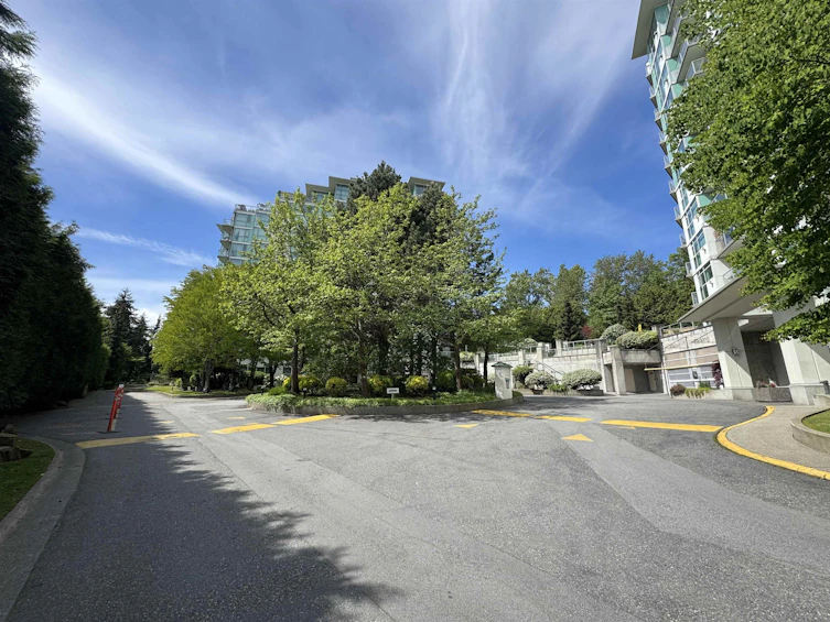 506-2733 Chandlery Place, Vancouver, BC, V5S 4V3 - 2