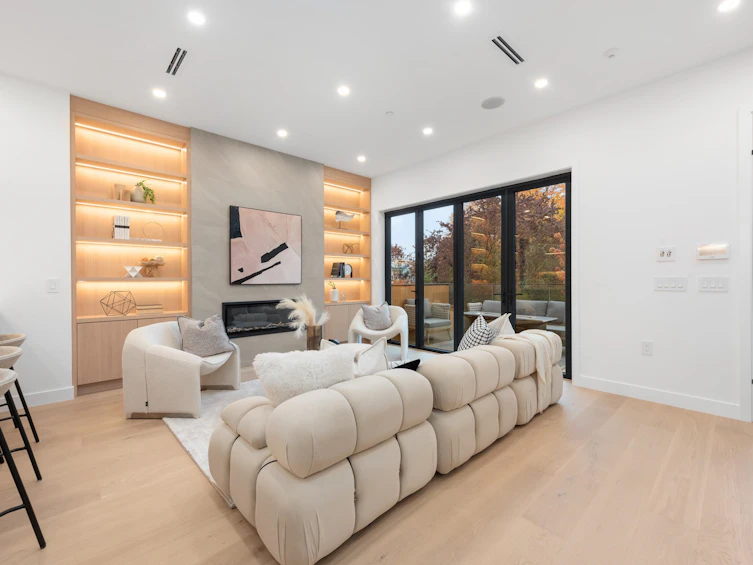 1-312 E 37 Avenue, Vancouver, BC, V5W 1E7 - 3