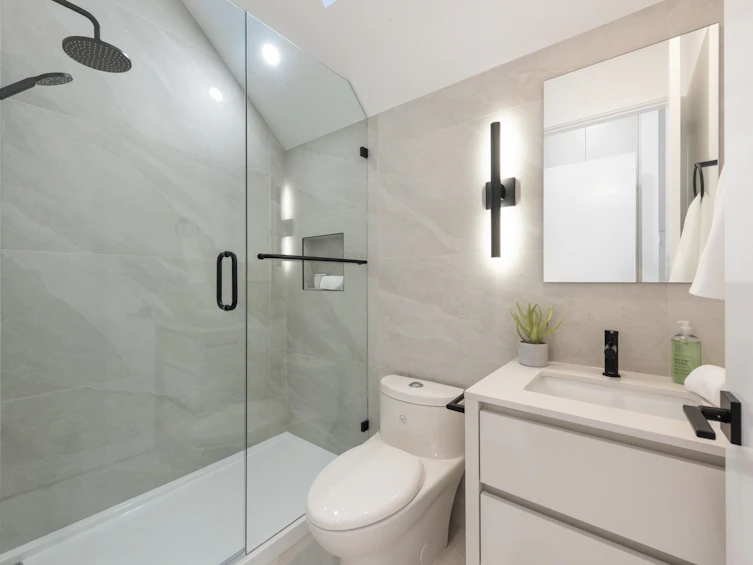 1-312 E 37 Avenue, Vancouver, BC, V5W 1E7 - 30