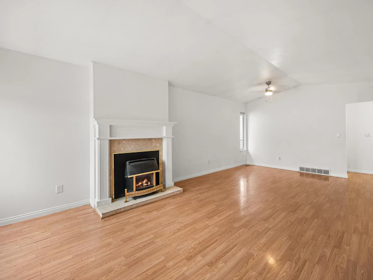 11677 203 Street, Maple Ridge, BC, V2X 4T8 - 4
