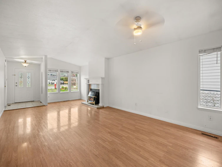 11677 203 Street, Maple Ridge, BC, V2X 4T8 - 6