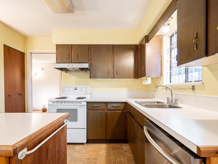 4550 Inman Avenue, Burnaby, BC, V5G 2Y1 - 17