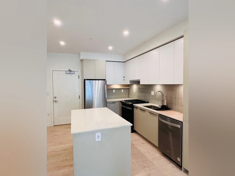 104-13788 76 Avenue, Surrey, BC, V3W 3V9 - 2