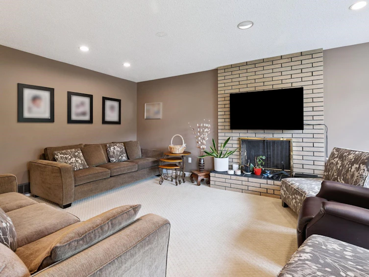 1141 Marsden Court, Burnaby, BC, V5A 3K2 - 5