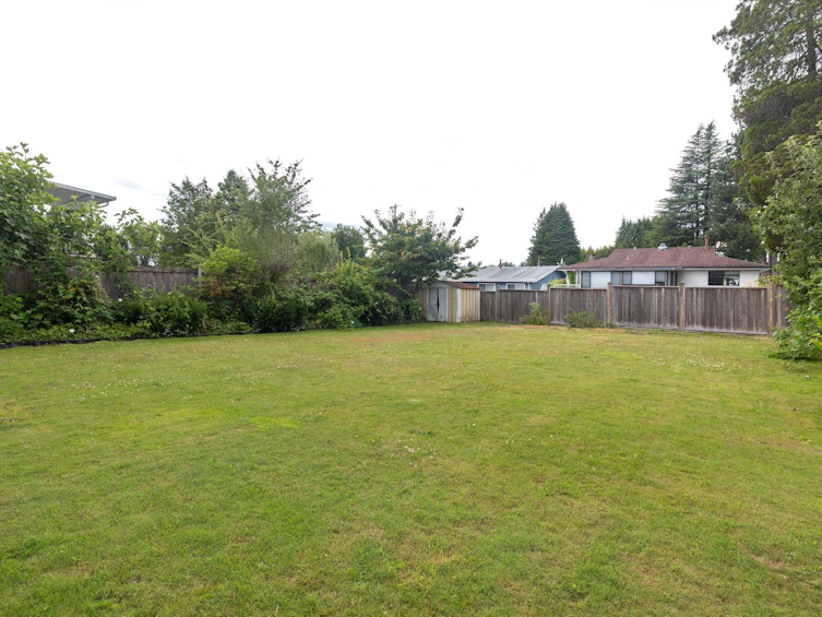 1141 Marsden Court, Burnaby, BC, V5A 3K2 - 31