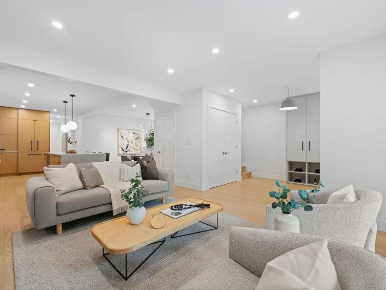 466 E 37th Avenue, Vancouver, BC, V5W 1E9 - 14