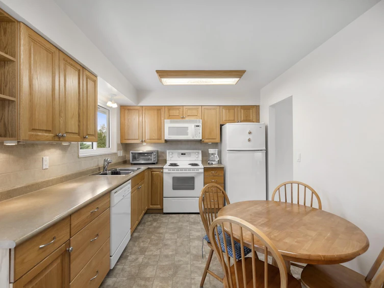 1441 Delia Drive, Port Coquitlam, BC, V3C 2V9 - 12