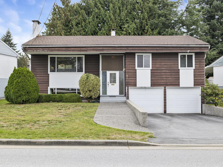 1441 Delia Drive, Port Coquitlam, BC, V3C 2V9 - 2