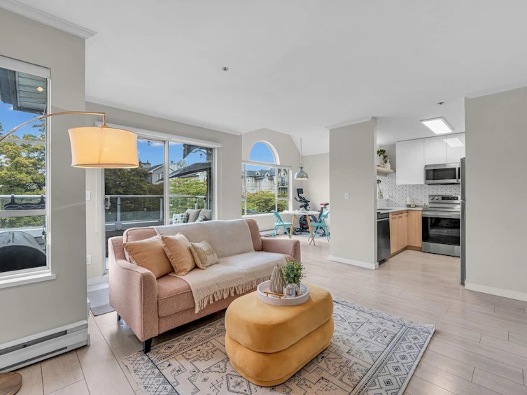 305-868 W 16th Avenue, Vancouver, BC, V5Z 1T1 - 3
