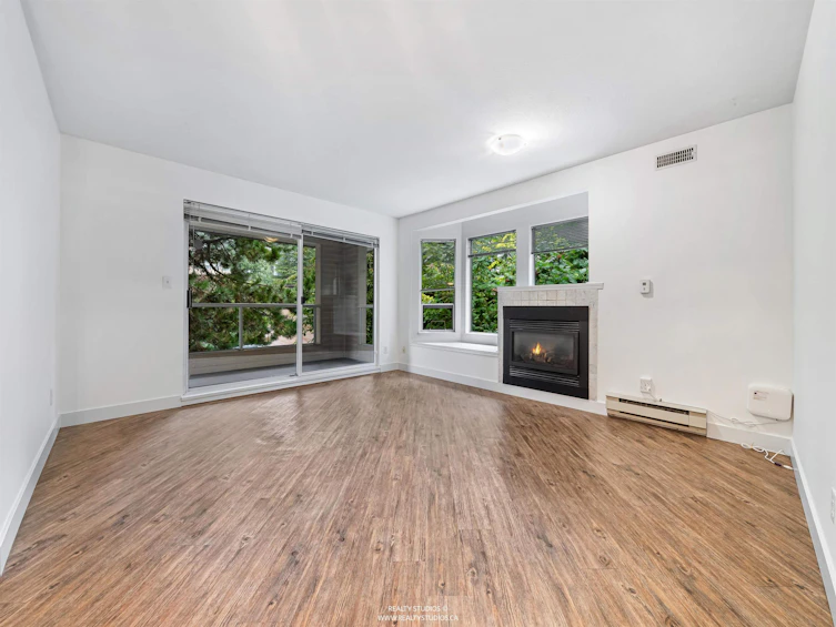 303-123 E 6th Street, North Vancouver, BC, V7L 1N9 - 2