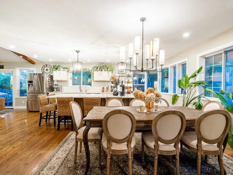 5685 Westport Road, West Vancouver, BC, V7W 1V3 - 4