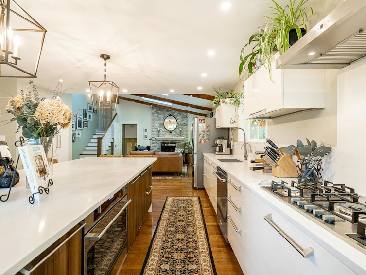 5685 Westport Road, West Vancouver, BC, V7W 1V3 - 9