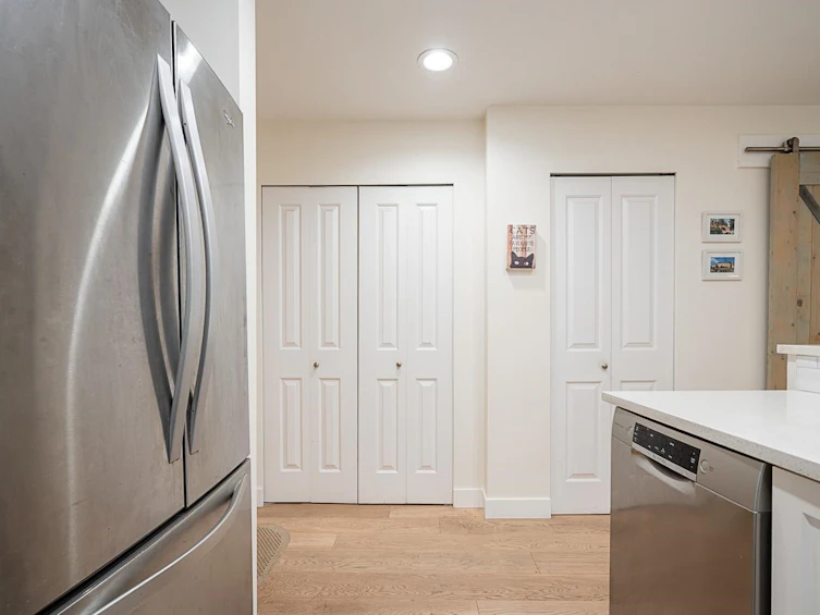 201-500 Klahanie Drive, Port Moody, BC, V3H 5L1 - 4