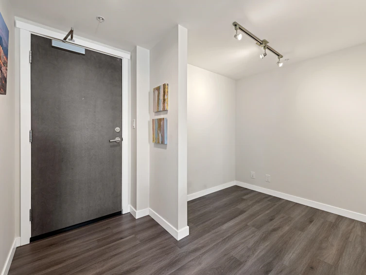 2301-3096 Windsor Gate, Coquitlam, BC, V3B 0P4 - 2