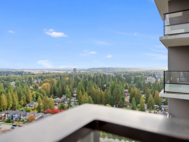 2301-3096 Windsor Gate, Coquitlam, BC, V3B 0P4 - 10