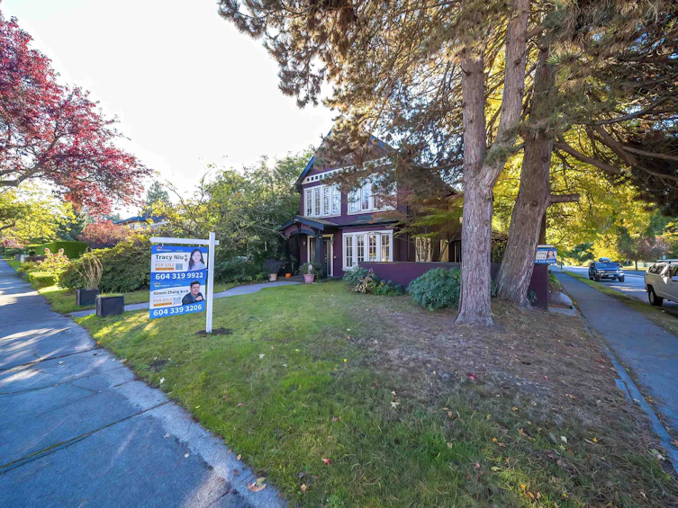 4094 W 38th Avenue, Vancouver, BC, V6N 2Y9 - 3
