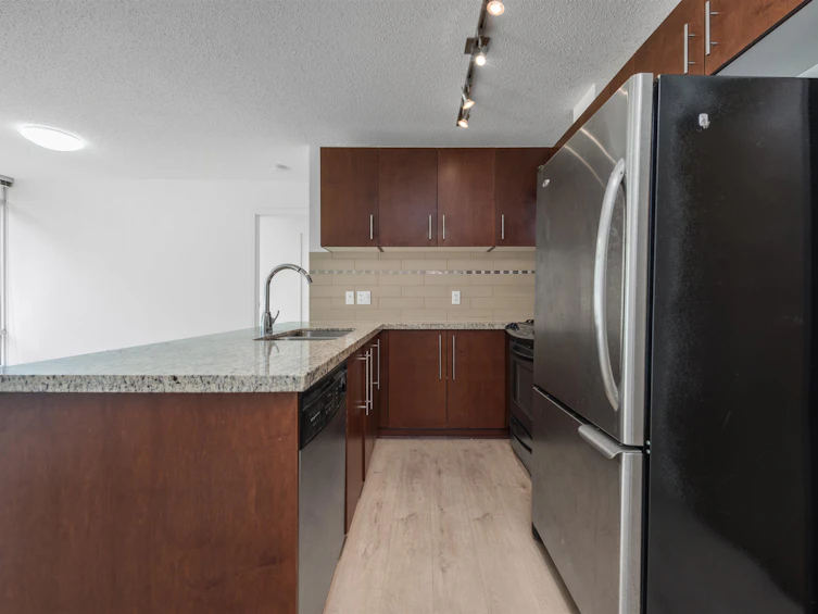 511-8280 Lansdowne Road, Richmond, BC, V6X 0B2 - 10