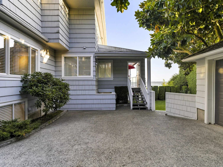 1631 22nd Street, West Vancouver, BC, V7V 4E2 - 36