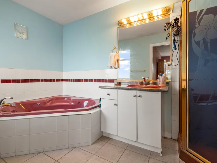 3567 Summit Drive, Abbotsford, BC, V2T 6S4 - 30