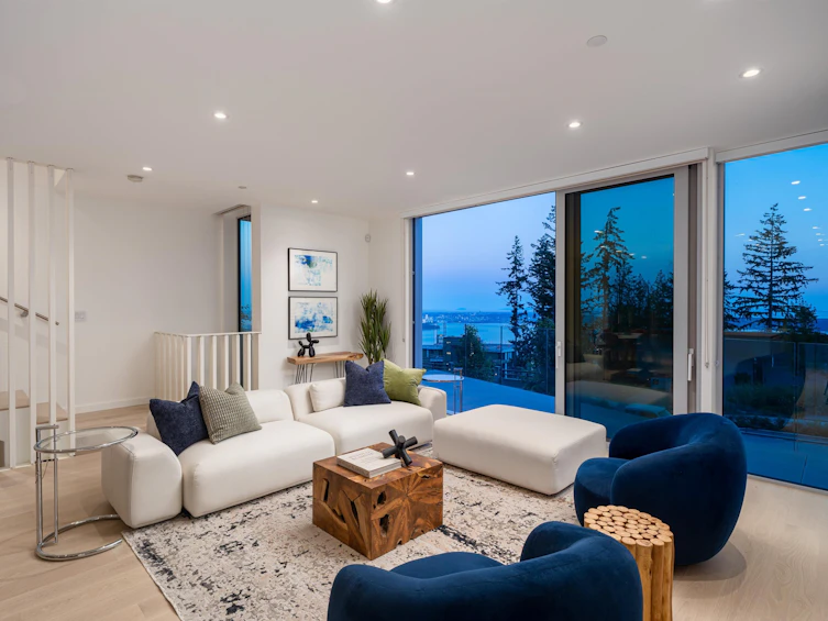 3317 Chippendale Road, West Vancouver, BC, V7S 0B7 - 33