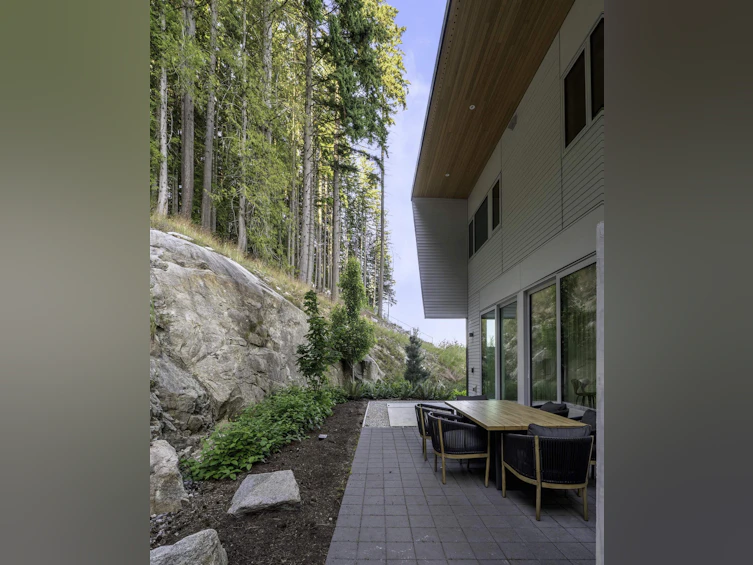 3317 Chippendale Road, West Vancouver, BC, V7S 0B7 - 29